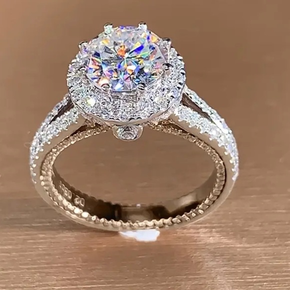 💍 Dazzling Zirconia Statement Ring,Cocktail Jewelry Luxurious, Sparkling, - Picture 7 of 9